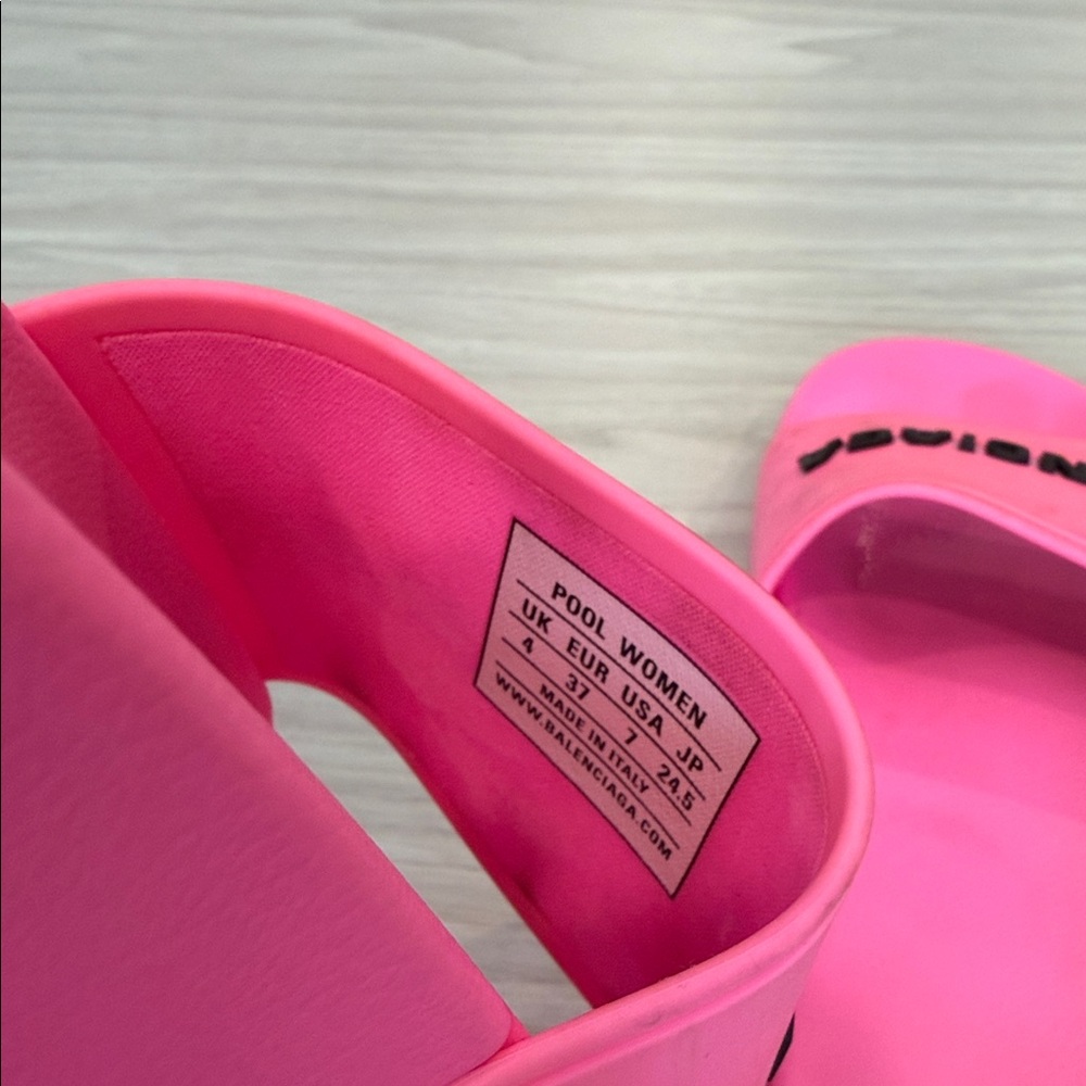 Balenciaga Neon Pink Slides - Picture 6 of 6